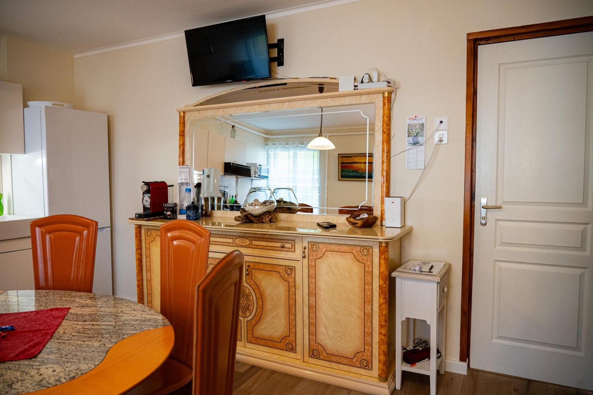 Gemuetliche Wohnung Mit Terasse Und Feuerstelle Lengnau Экстерьер фото